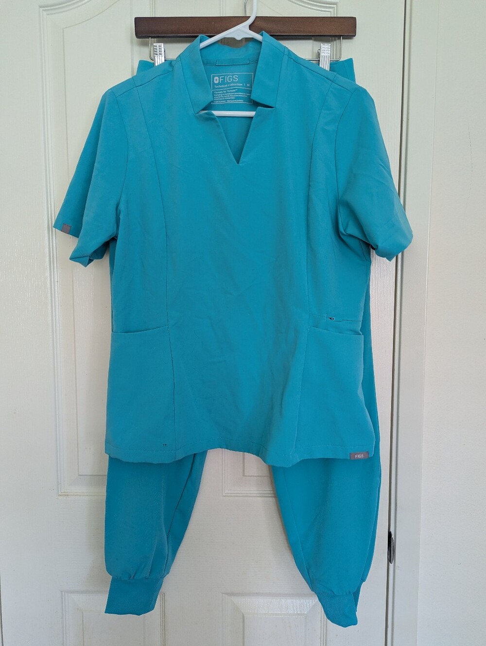 FIGS Technical Collection Scrub Set - Teal